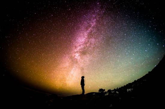 Stellar星星说：天涯浪客会为你停留吗？