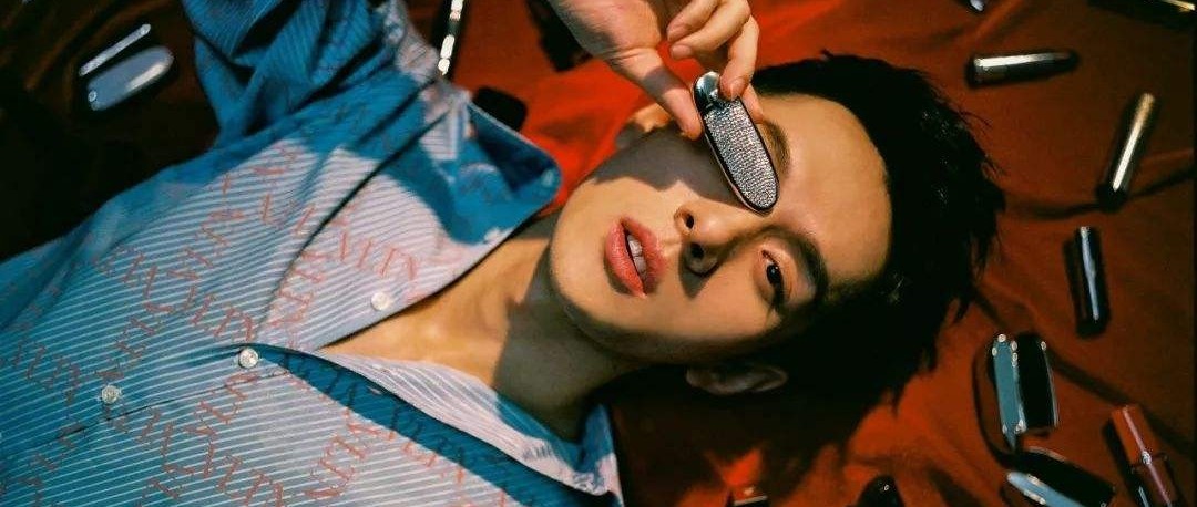 双子一张嘴，世界都崩溃。这个掏光女人钱包的男人真是惹不起。
